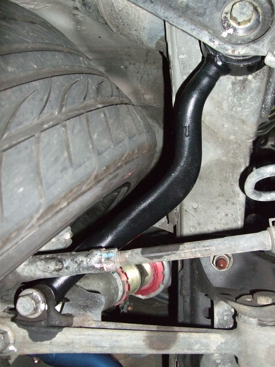 チェイサー[JZX100 ]にJZX110純正テンションロッド流用 – KTS